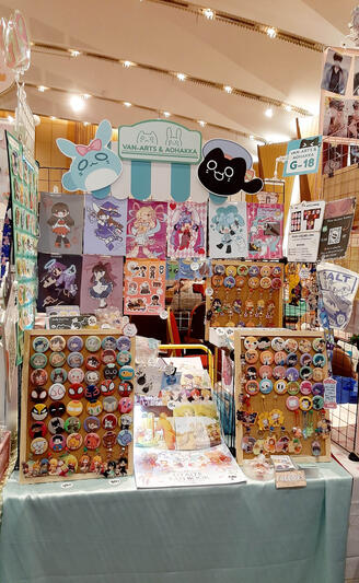 Van-arts and Aohakka booth at Cocoma 3 (2025)